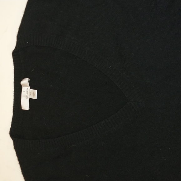 Low V Black Cashmere Pullover Sweater Super Soft Quality Top by Caslon Lg v Sexy - Picture 8 of 8